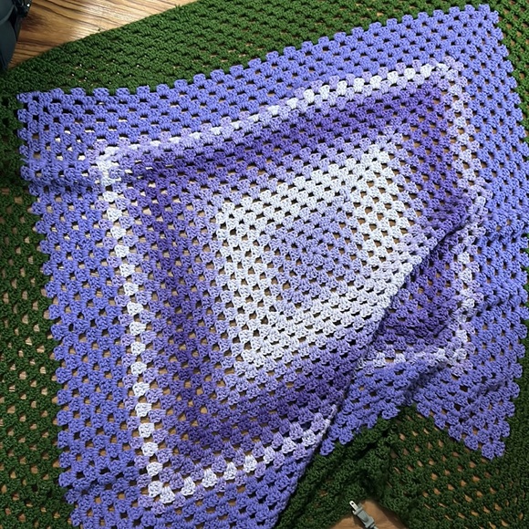 Hand Made Crochet Grandma Blanket gradient purple and forest green edge - Picture 4 of 7